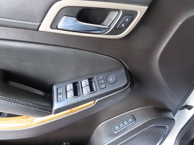 2017 GMC Yukon XL Denali