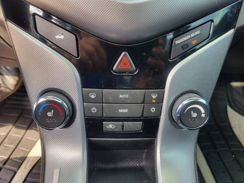 2015 Chevrolet Cruze LTZ Auto