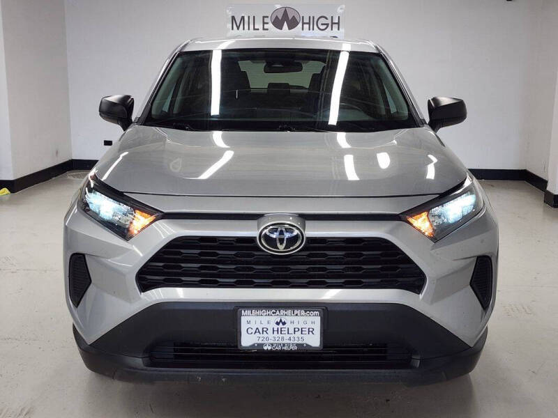 2022 Toyota RAV4 LE