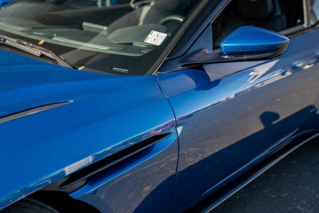 2020 Aston Martin DB11 38