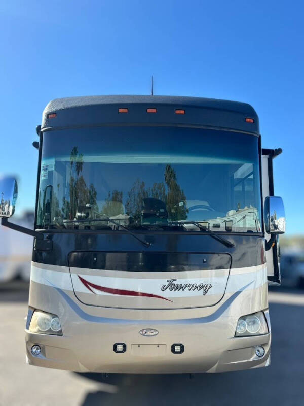 2010 Winnebago JOURNEY 40L