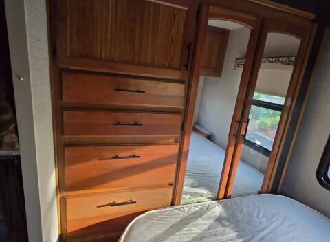 2017 Ford E-Series E-450 SD