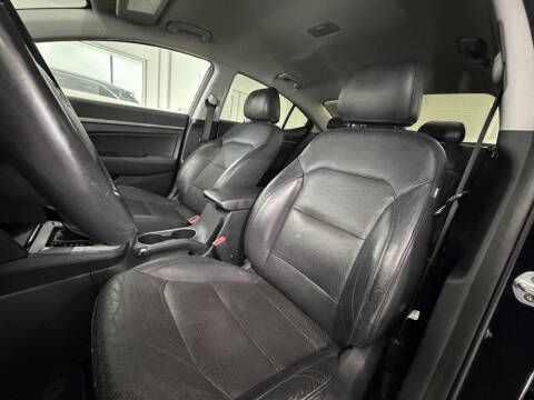 2017 Hyundai Elantra Limited