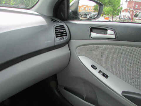 2013 Hyundai Accent GS