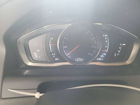 2016 Volvo XC60 T5 Drive-E Premier