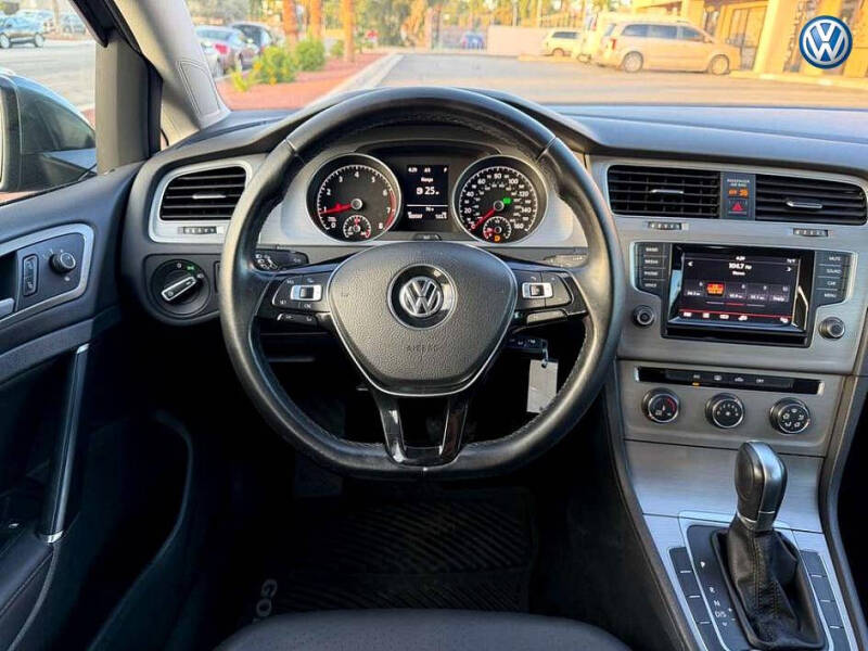 2015 Volkswagen Golf