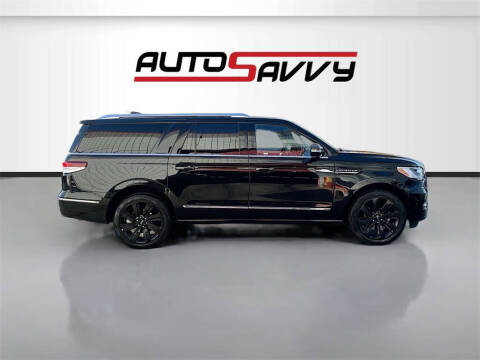 2023 Lincoln Navigator L Reserve