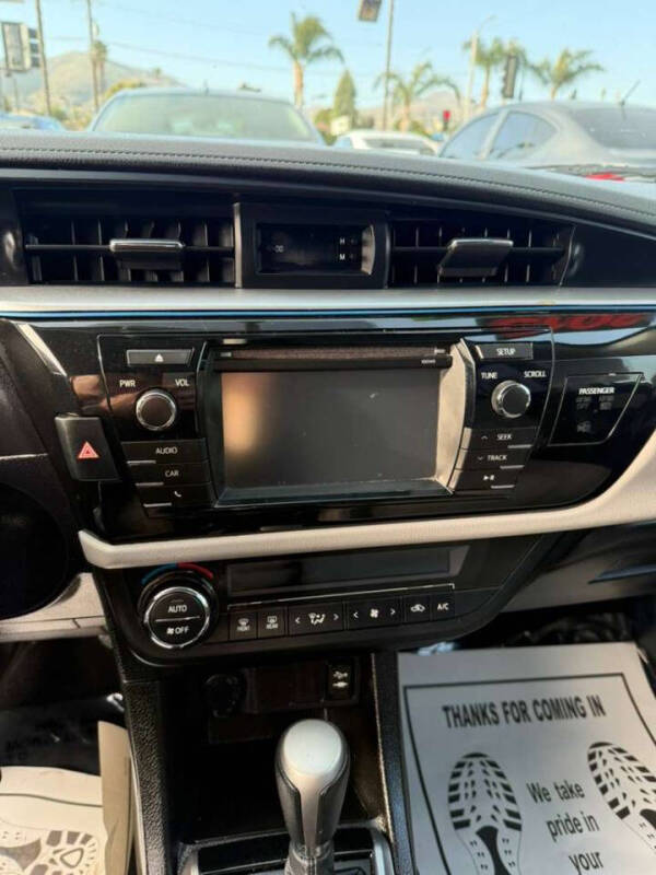2015 Toyota Corolla LE Plus