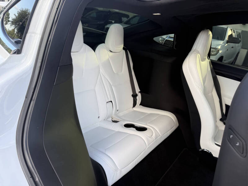 2019 Tesla Model X Long Range