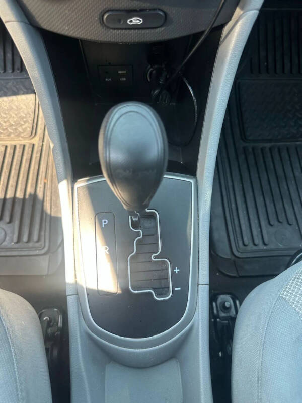 2014 Hyundai Accent GLS