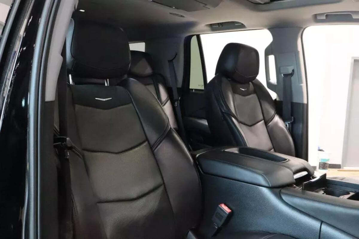 2018 Cadillac Escalade for sale at IMD MOTORS, INC in Dallas, TX