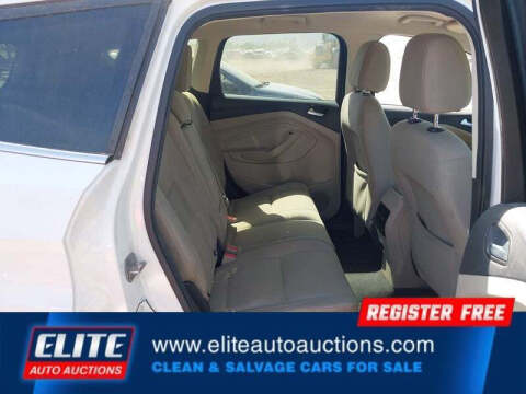 2017 Ford Escape SE