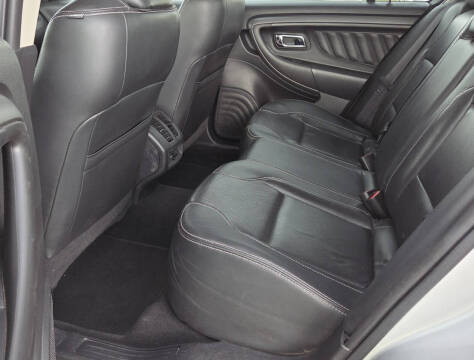 2010 Ford Taurus SEL