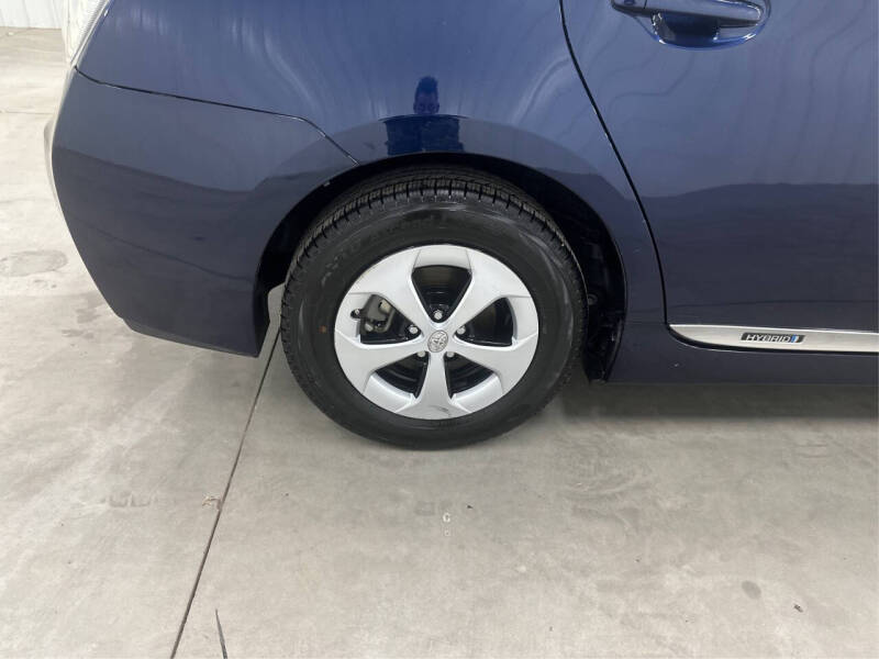 2014 Toyota Prius Two