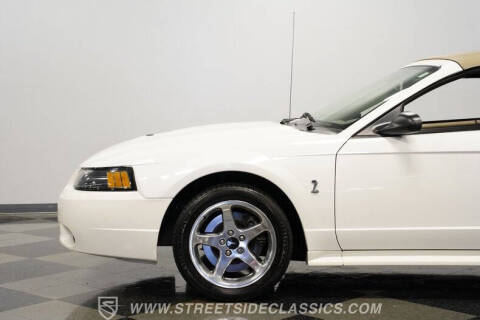 2001 Ford Mustang SVT Cobra