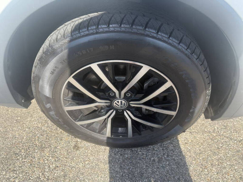 2021 Volkswagen Tiguan SE