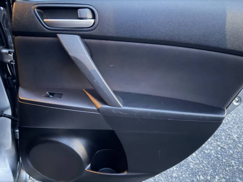 2010 Mazda MAZDA3 i Sport