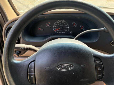 2002 Ford E-Series