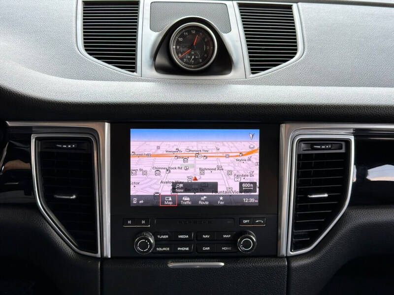 2017 Porsche Macan S
