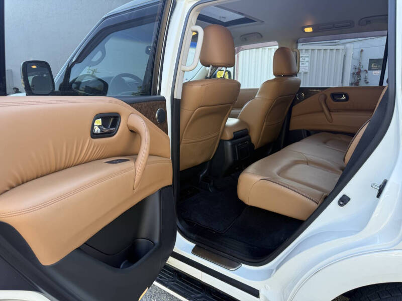 2016 Infiniti QX80 Limited