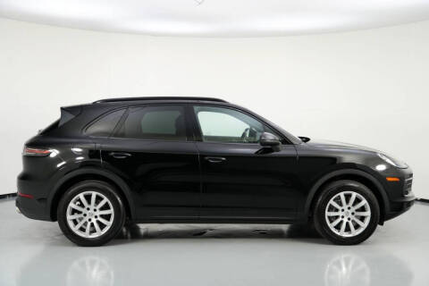 2022 Porsche Cayenne Platinum Edition