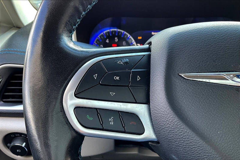 2021 Chrysler Pacifica Touring L