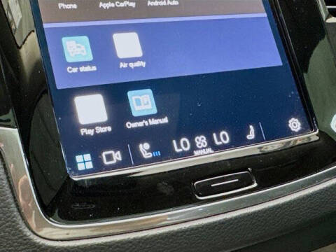 2023 Volvo XC90 Recharge T8 Ultimate Bright Theme 7P