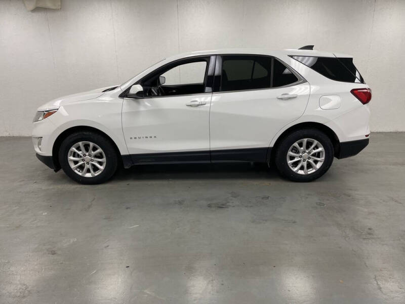 Used 2020 Chevrolet Equinox LT with VIN 3GNAXJEV1LS514860 for sale in Celina, OH