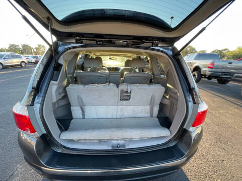 2013 Toyota Highlander SE