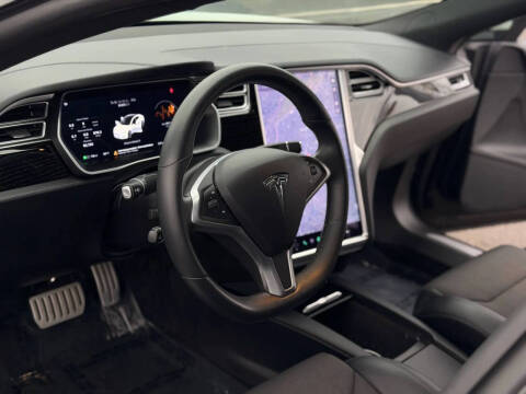 2017 Tesla Model S