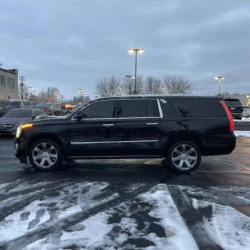 2018 Cadillac Escalade ESV Premium Luxury