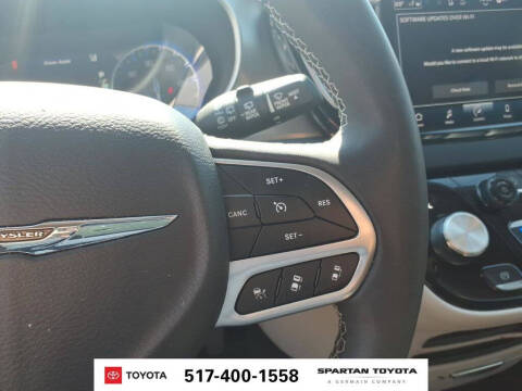 2023 Chrysler Pacifica Touring L