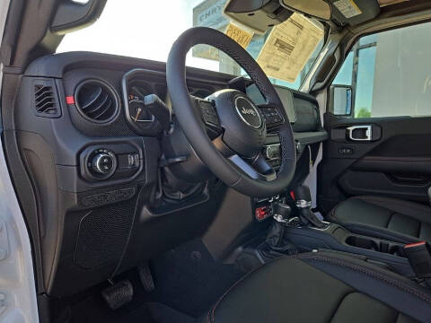 2026 Jeep Gladiator Shadow Ops