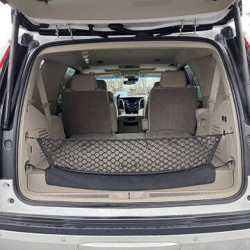 2018 Cadillac Escalade Luxury