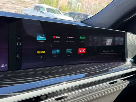 2025 Cadillac Escalade ESV Sport