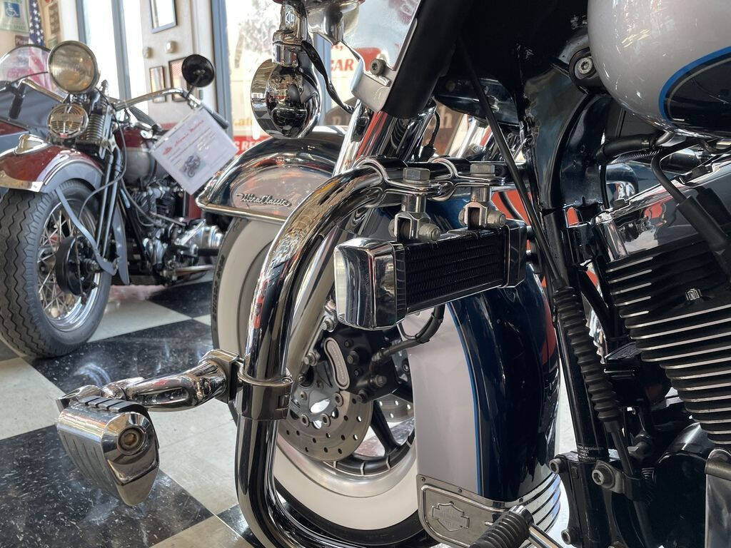 2001 Harley-Davidson FLHTCI - Electra Glide C 34