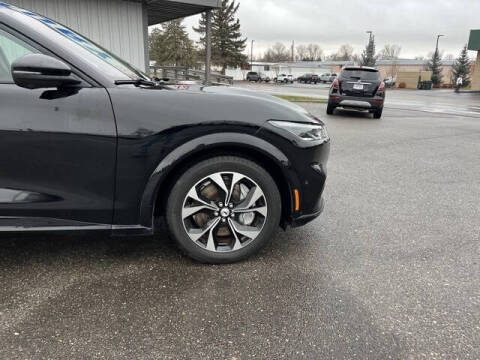 2022 Ford Mustang Mach-E Premium