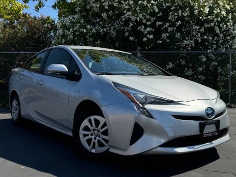 2018 Toyota Prius for sale at Planet Cars in Fairfield CA