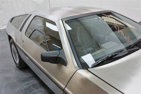 1982 DeLorean DMC-12