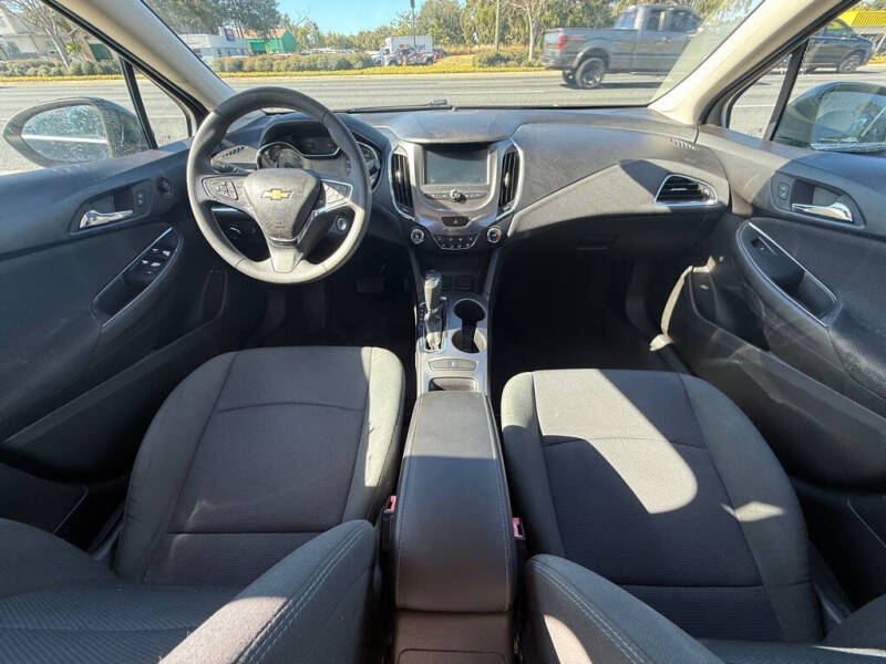 2018 Chevrolet Cruze LT Auto