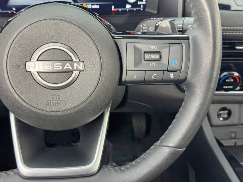 2024 Nissan Rogue SL