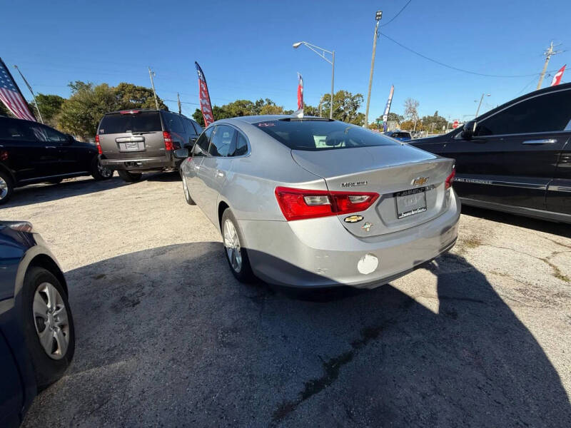 2017 Chevrolet Malibu LT