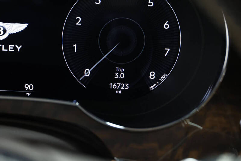 2021 Bentley Bentayga V8