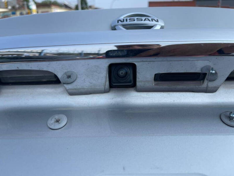 2017 Nissan Maxima