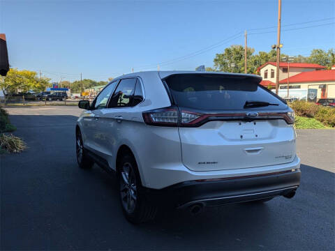 2016 Ford Edge Titanium