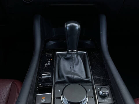 2025 Mazda Mazda3 Sedan 2.5 S Carbon Edition