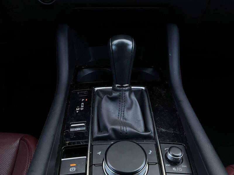 2025 Mazda Mazda3 Sedan 2.5 S Carbon Edition