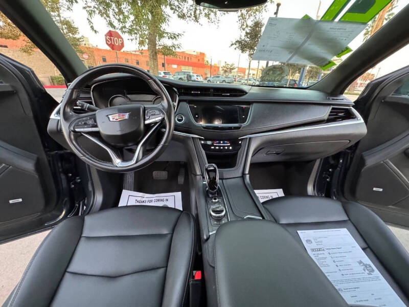 2021 Cadillac XT6 Luxury