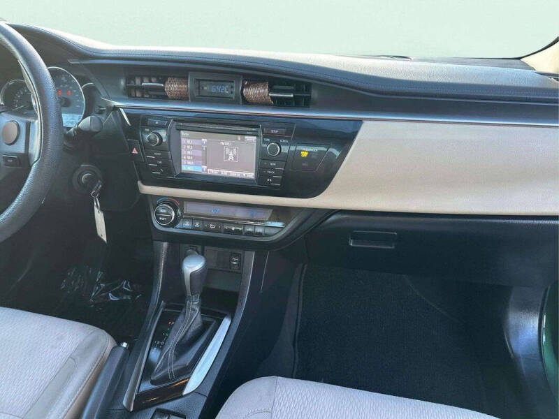 2014 Toyota Corolla LE