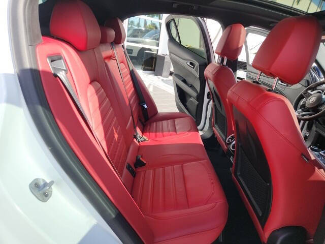 2024 Alfa Romeo Stelvio Sprint